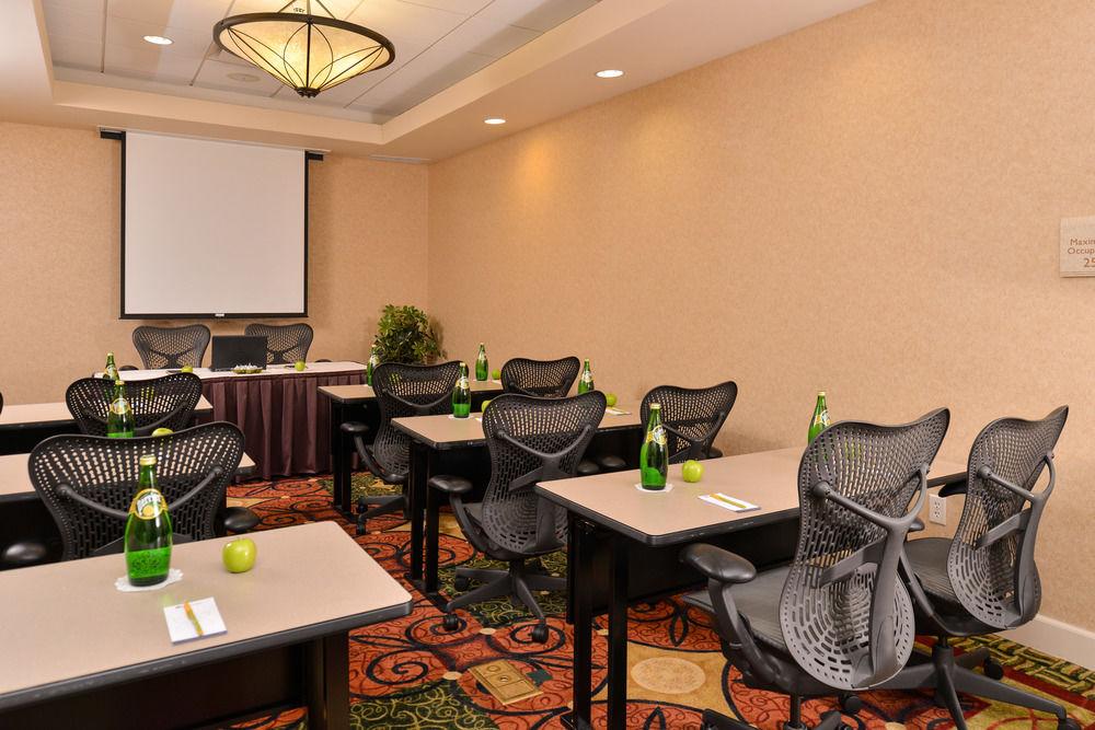 Hilton Garden Inn Reno Eksteriør bilde