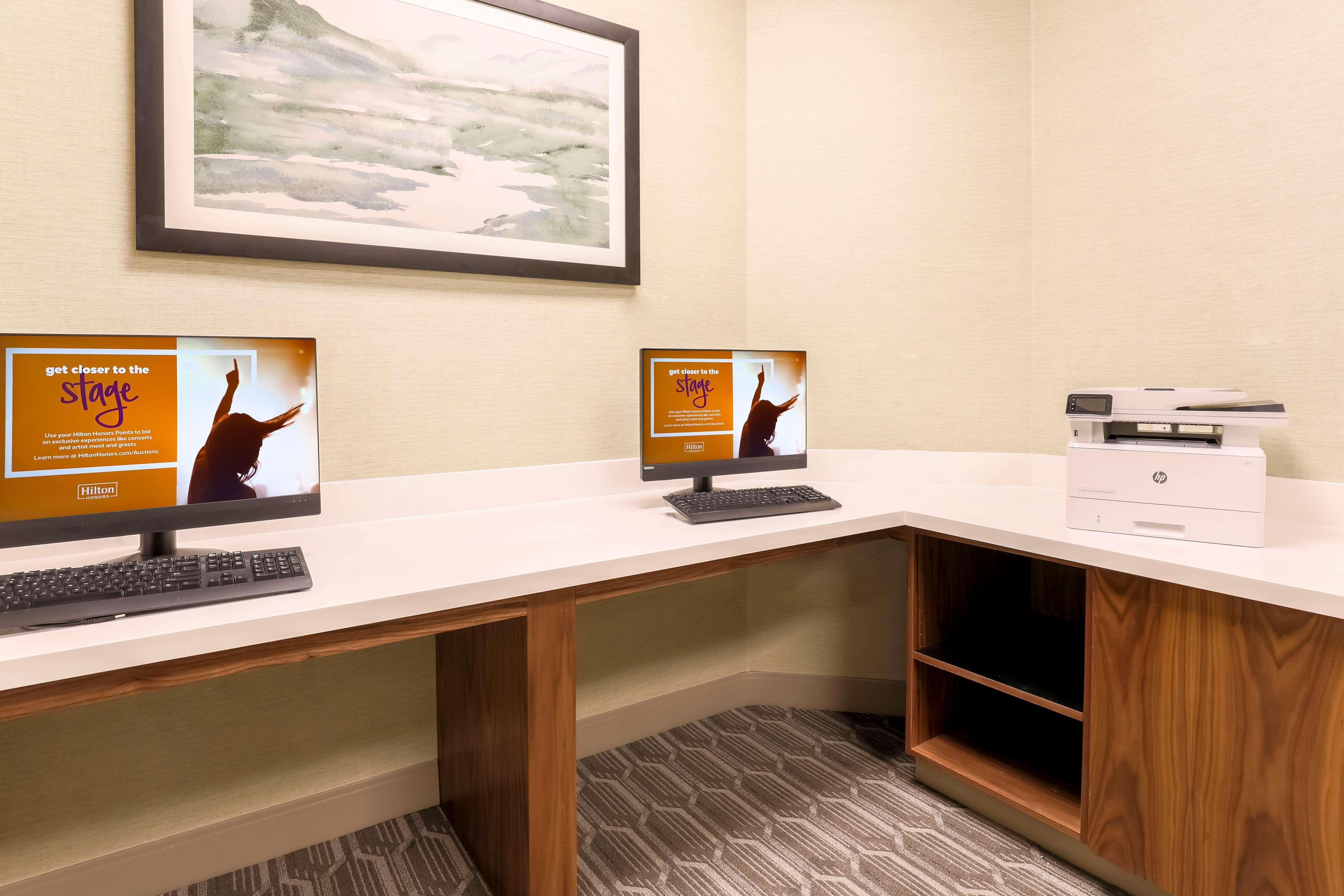 Hilton Garden Inn Reno Eksteriør bilde