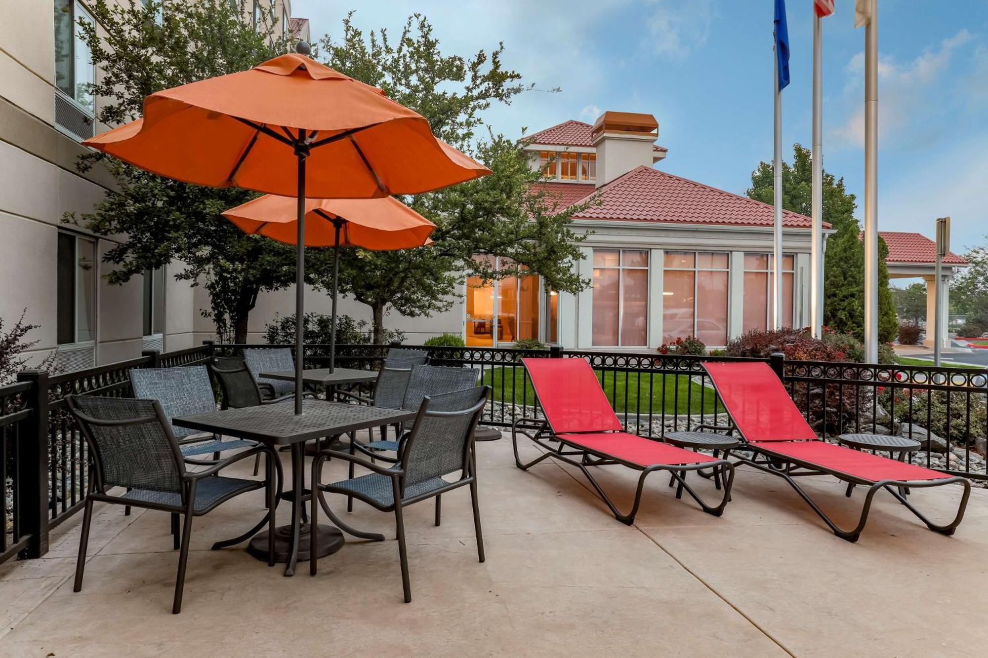 Hilton Garden Inn Reno Eksteriør bilde